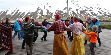 Kategorya:Kultura ng Iceland .